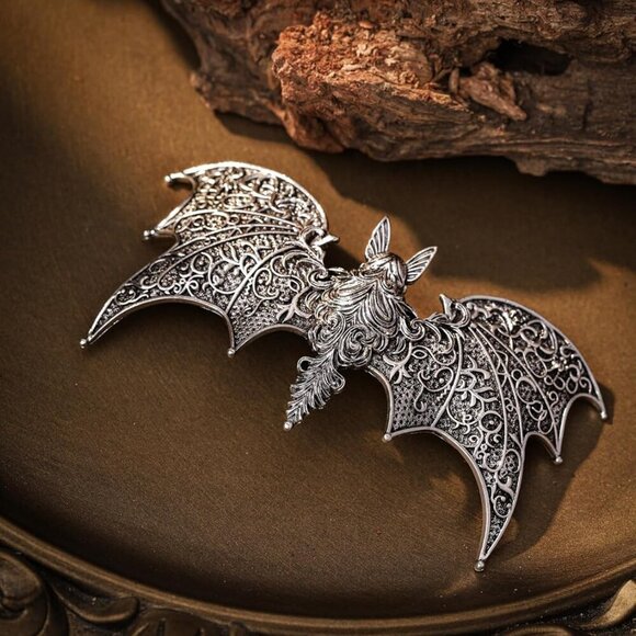 Vintage Gothic Metal Bat Wing Celtic Hairpin Elegant Hair Accessories for Adults - Picture 7 of 7